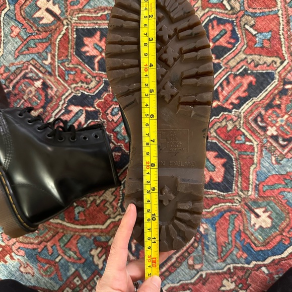 Dr. Martens Black Leather Boots MADE IN ENGLAND - Picture 8 of 9